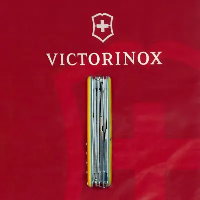 Складаний ніж Victorinox HUNTSMAN UKRAINE Vx13713.3_T3110p - 6 Складаний ніж Victorinox HUNTSMAN UKRAINE Vx13713.3_T3110p - 6 - Robinzon.ua