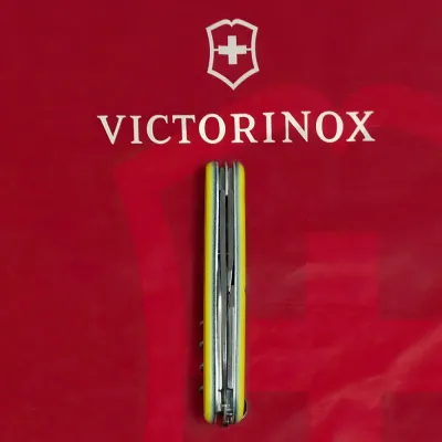 Складаний ніж Victorinox SPARTAN UKRAINE Vx13603.3_T3040p - 6 Складаний ніж Victorinox SPARTAN UKRAINE Vx13603.3_T3040p - 6 - Robinzon.ua