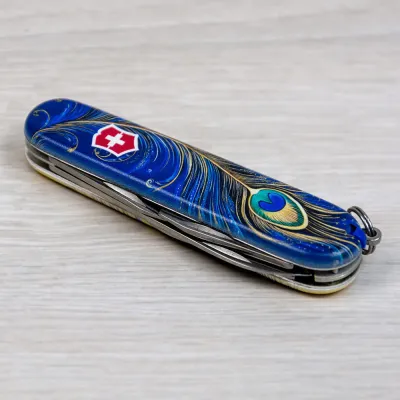 Складной нож Victorinox SPARTAN UKRAINE Волшебное перо Жар-Птицы 1.3603.3.T3150pw - 8 - Robinzon.ua