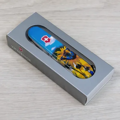 Складной нож Victorinox CAMPER UKRAINE Подсолнечники и бабочка 1.3613.7.T3200pw - 5 - Robinzon.ua