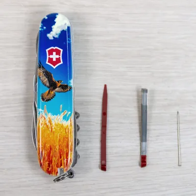 Складной нож Victorinox CLIMBER UKRAINE Свободный Сокол 1.3703.7.T3230pw - 8 - Robinzon.ua