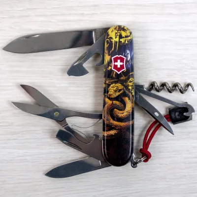 Складаний ніж Victorinox CLIMBER ZODIAC Золота дерев'яна змія 1.3703.3.Z4240pk - 6 - Robinzon.ua