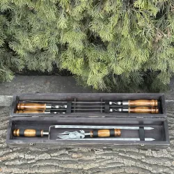 Подарунковий набір Mzavod ШашлиКейс темна текстура Подарунковий набір Mzavod ШашлиКейс темна текстура - Robinzon.ua