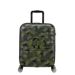 Чемодан 55 см WAVEBREAKER DISNEY DONALD DUCK CAMO Чемодан 55 см WAVEBREAKER DISNEY DONALD DUCK CAMO - Robinzon.ua