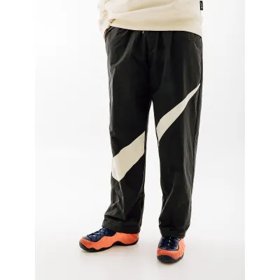 Чоловічі Штани Nike SWOOSH PANT Чорний 2XL (7dFB7880-010 2XL) - Robinzon.ua
