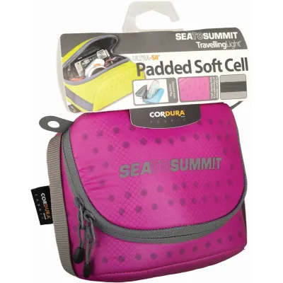 Косметичка Padded Soft Cell Berry, 14 х 10 х 7 см від Sea to Summit (STS APSCSBY) - Robinzon.ua