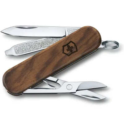 Розкладний ніж Victorinox Classic SD Vx06221.63 - Robinzon.ua