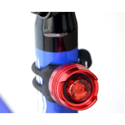 Задній ліхтарик смарагд DEN-011 Feel Fit MySpace Червоний Задній ліхтарик смарагд DEN-011 Feel Fit MySpace Червоний - Robinzon.ua