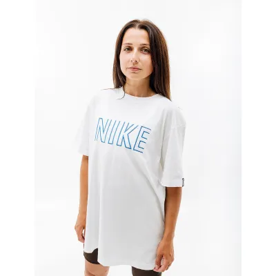 Женская Футболка Nike W NSW TEE BF SW  Белый L (7dFJ4931-121 L) - Robinzon.ua