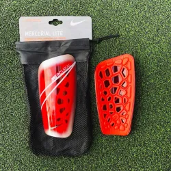 Футбольні щитки Nike Mercurial Lite - Robinzon.ua