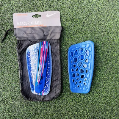 Футбольні щитки Nike Mercurial Lite - Robinzon.ua