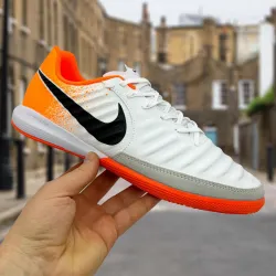 Футзалки Nike Tiempo Lunar LegendX 7 Pro IC (39-45) Футзалки Nike Tiempo Lunar LegendX 7 Pro IC (39-45) - Robinzon.ua